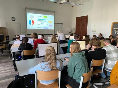 277847960_303302015203179_5176580522503155925_n